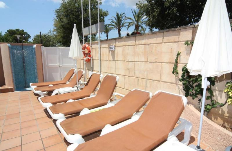 Hsr Gil (Adults Only) Hostel Palma Nova  Exterior photo