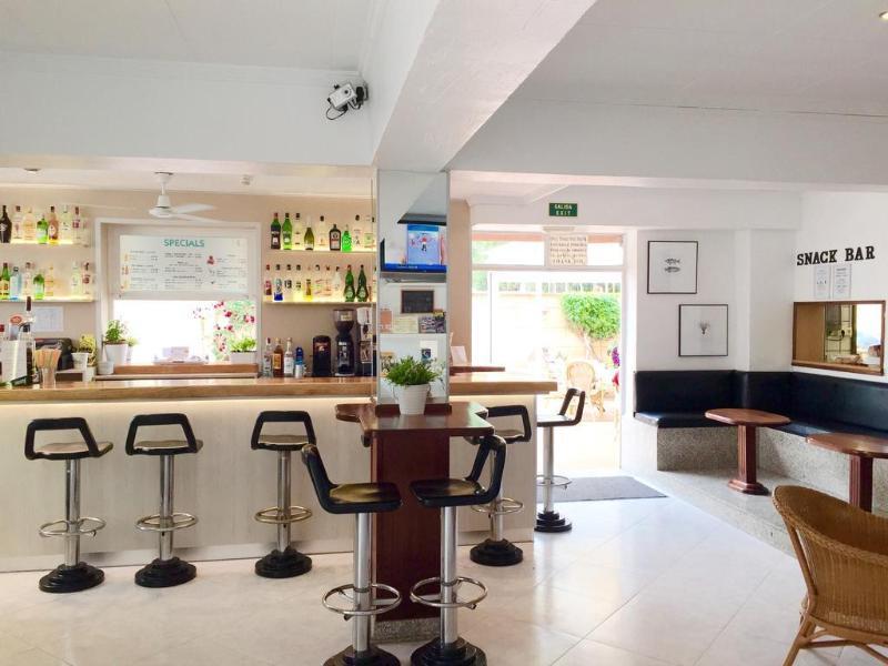 Hsr Gil (Adults Only) Hostel Palma Nova  Exterior photo
